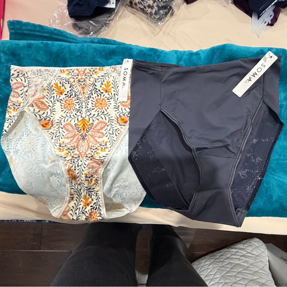 Soma Floral and Dark Gray Panty Duo